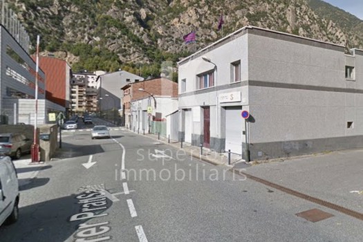 Débarras à location en Santa Coloma d'Andorra (Andorra la Vella)