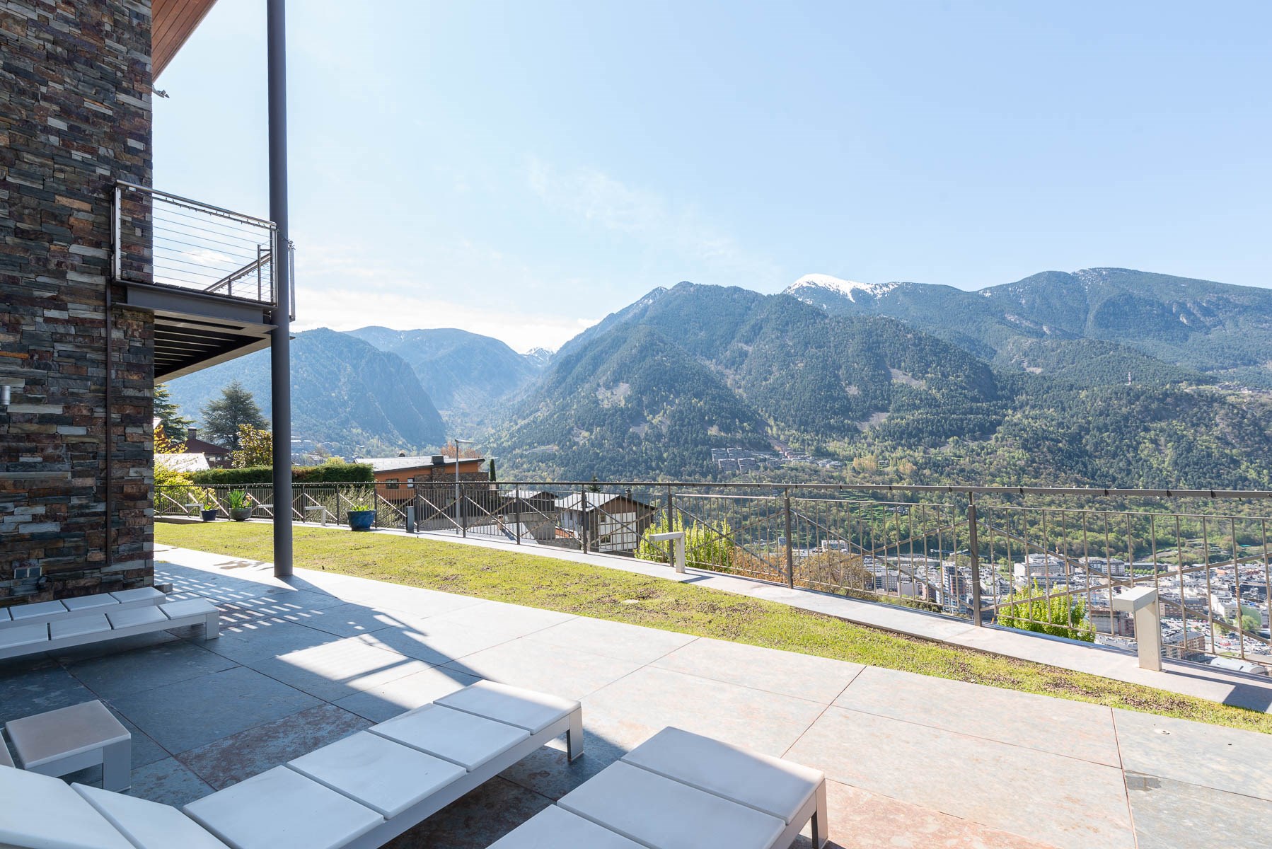 Chalet en venta en Escaldes Engordany, 4 habitaciones, 1533 metros