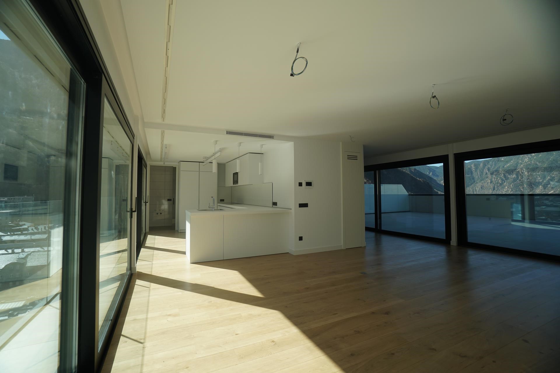 Piso en venta en Escaldes Engordany, 3 habitaciones, 387 metros
