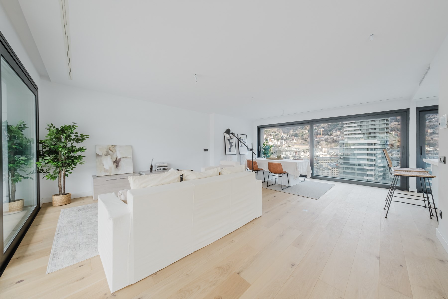 Dúplex en venda a Escaldes Engordany, 3 habitacions, 387 metres