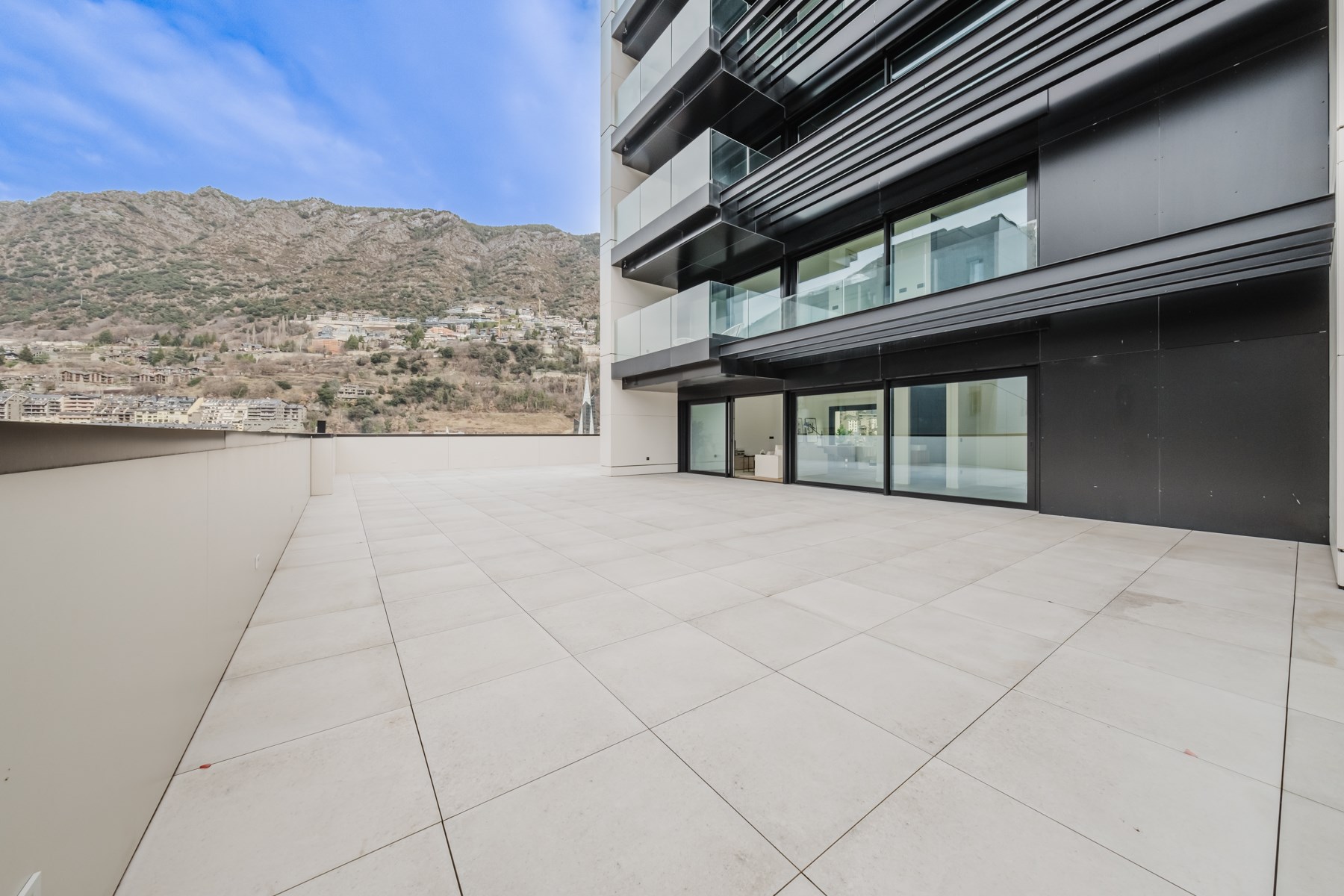 Dúplex en venda a Escaldes Engordany, 3 habitacions, 387 metres