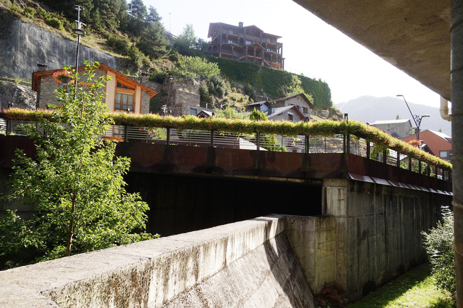 Local comercial de alquiler en La Massana, 280 metros