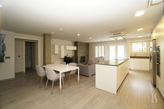 Apartament en lloguer de 2 habitacions a Andorra la Vella amb parking