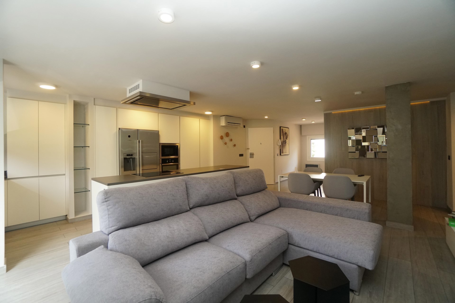 Piso en alquiler de 2 habitaciones en Andorra la Vella con parking