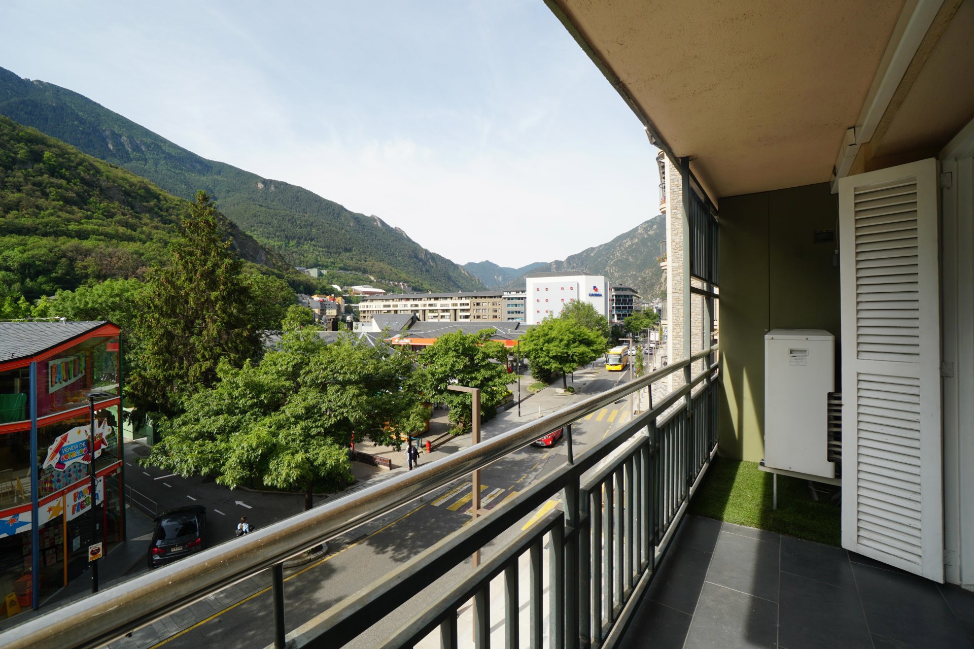 Piso en alquiler de 2 habitaciones en Andorra la Vella con parking