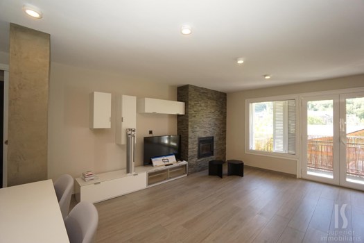 Apartment for rent with 2 bedrooms in Andorra la Vella with parking