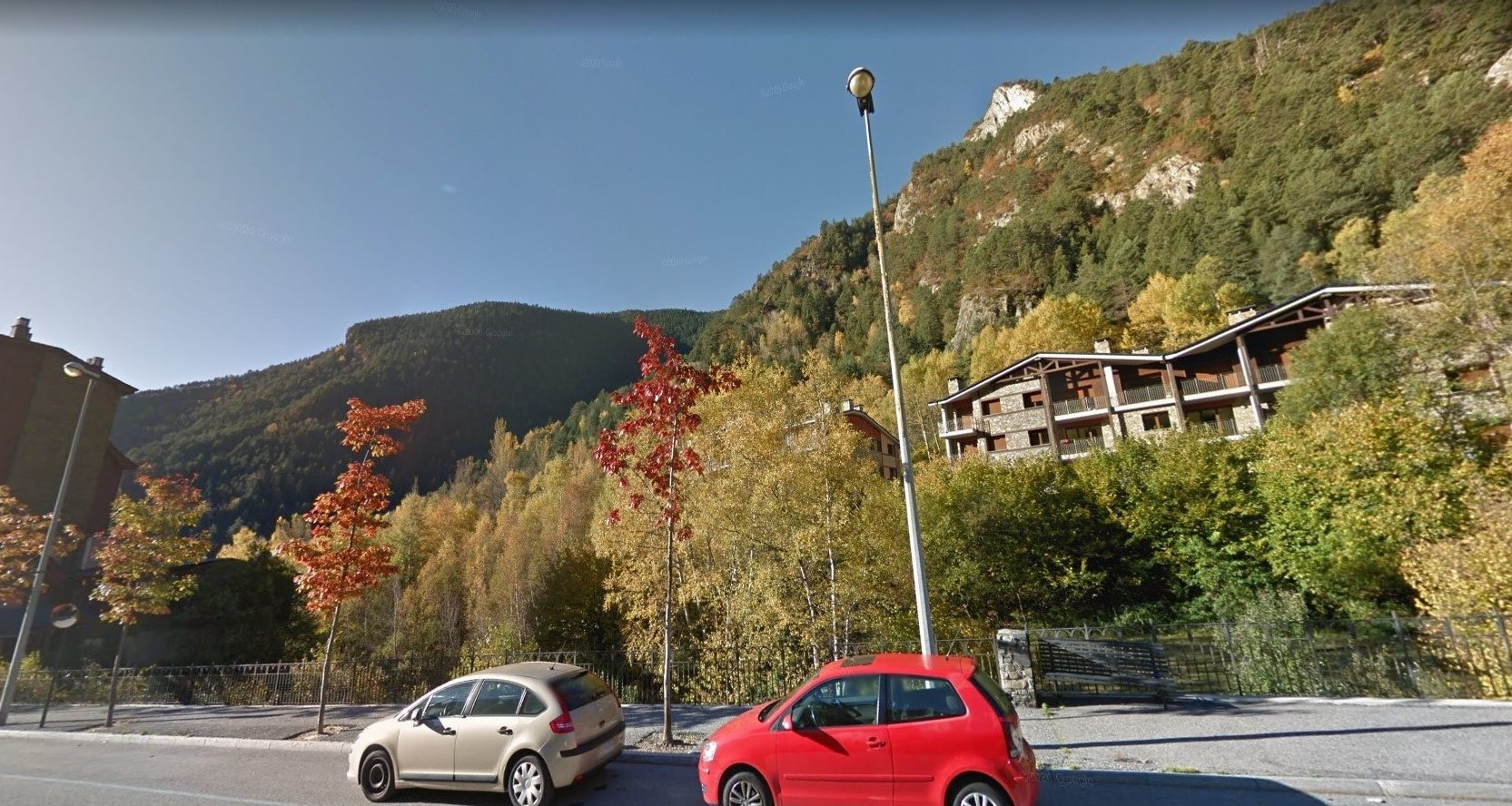 Terreno en venta en Arinsal, 1478 metros
