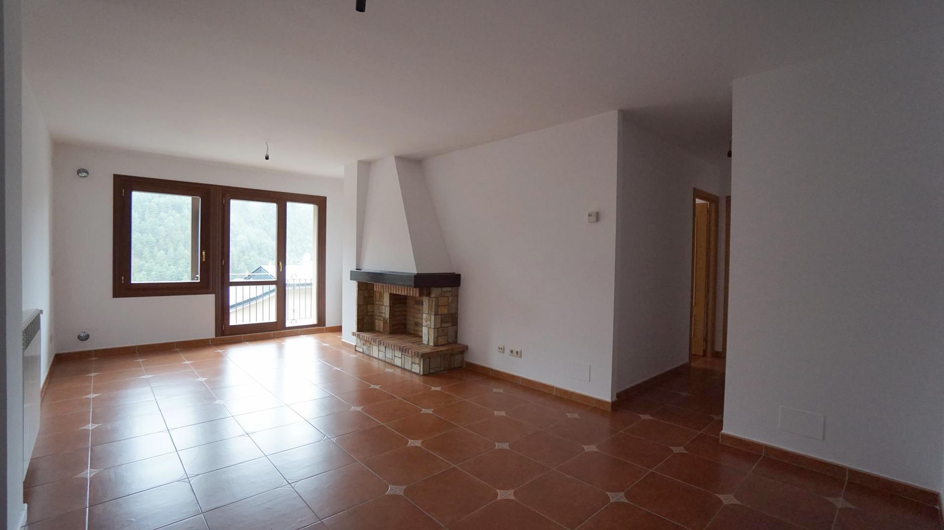 Pis en venda a Arinsal, 2 habitacions, 96 metres