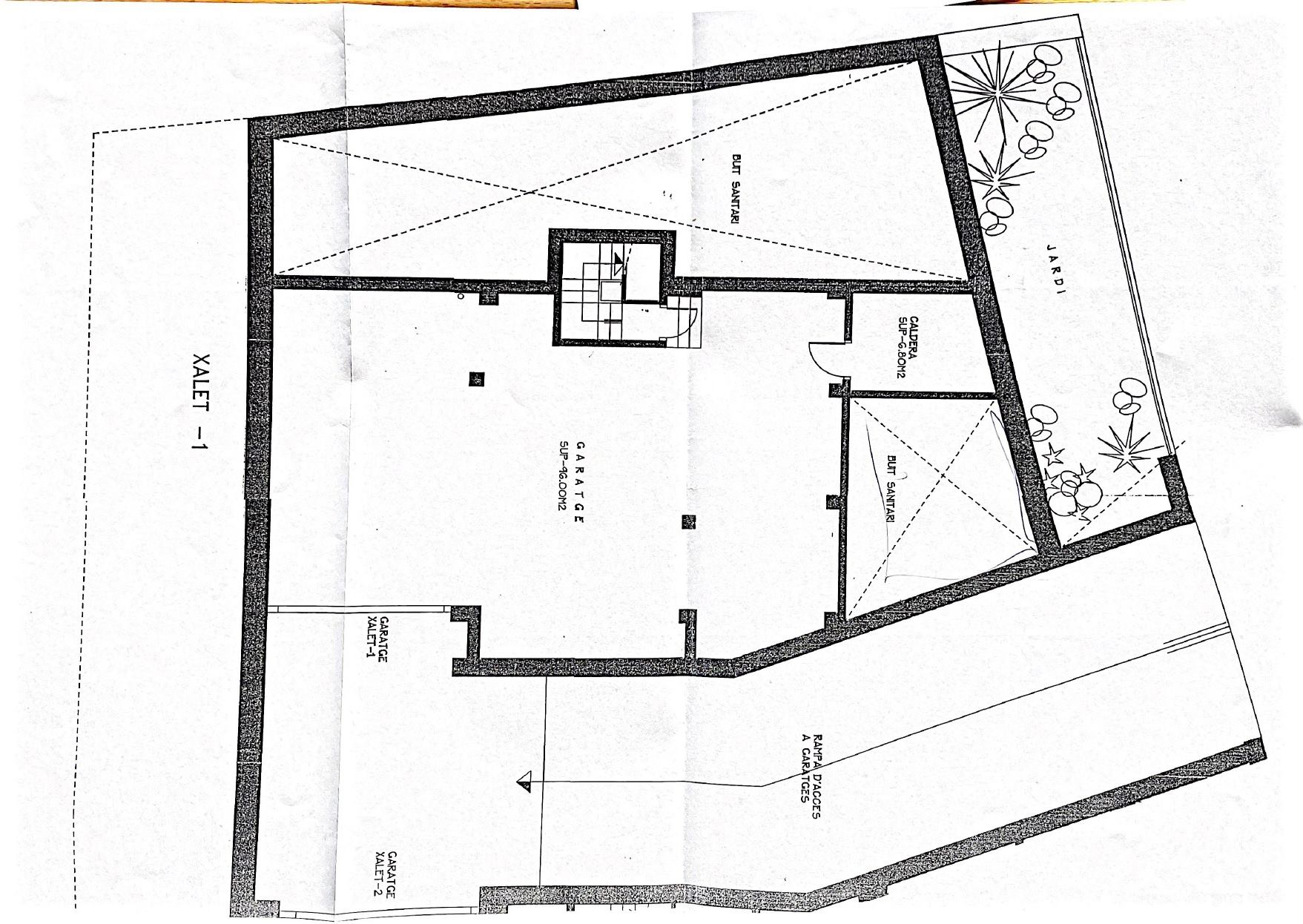 Xalet en venda a Sispony, 5 habitacions, 730 metres