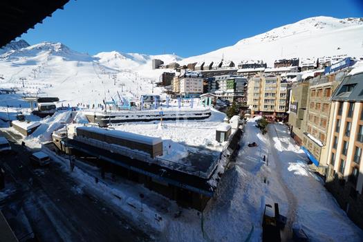Appartement dernier étage à vente avec 6 chambres en El Pas de la Casa (Encamp)