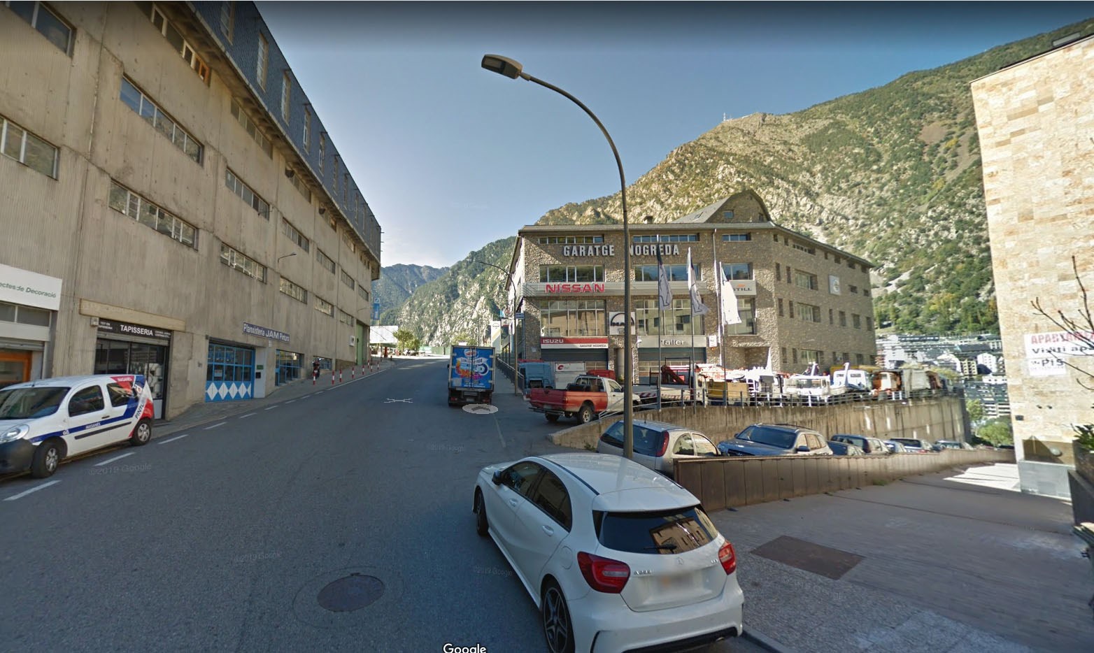 Nau Industrial de lloguer a Andorra la Vella, 240 metres