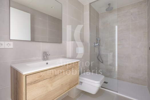 Appartement à location avec 2 chambres en Escaldes-Engordany avec terrasse et parking