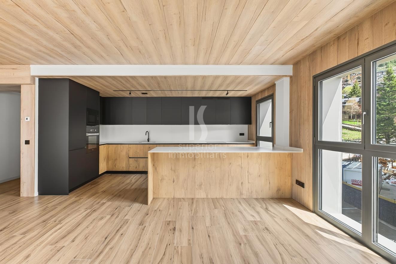 Piso en venta en El Tarter, 2 habitaciones, 105 metros