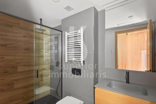 Apartment for sale with 3 bedrooms in El Tarter (Canillo) with terrace and parking