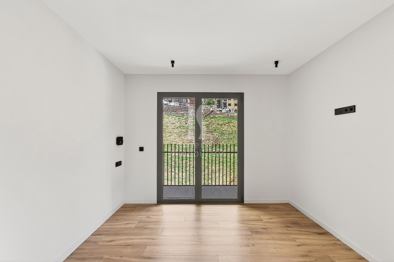 Apartment for sale with 3 bedrooms in El Tarter (Canillo) with terrace and parking