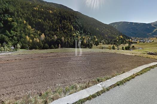 Terrain à vente en Canillo