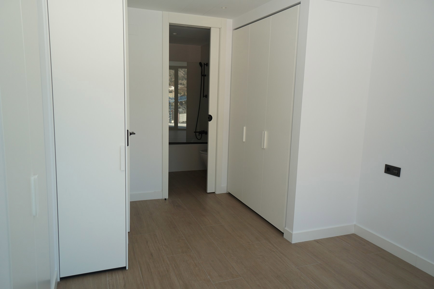 Apartment for rent with 2 bedrooms in Escaldes-Engordany with terrace and parking