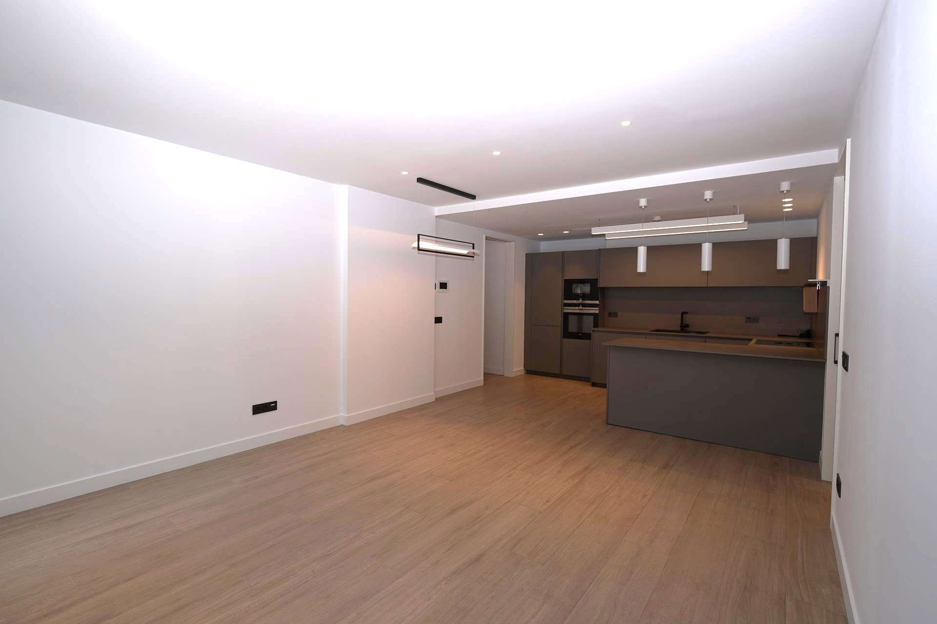 Apartment for rent with 3 bedrooms in Escaldes-Engordany with terrace and parking