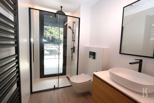 Piso en alquiler de 3 habitaciones en Escaldes-Engordany con terraza y parking