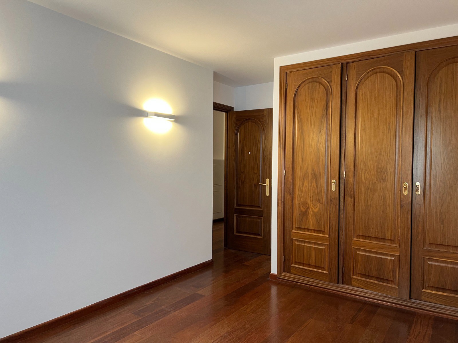 Apartment for rent with 4 bedrooms in Andorra la Vella with parking