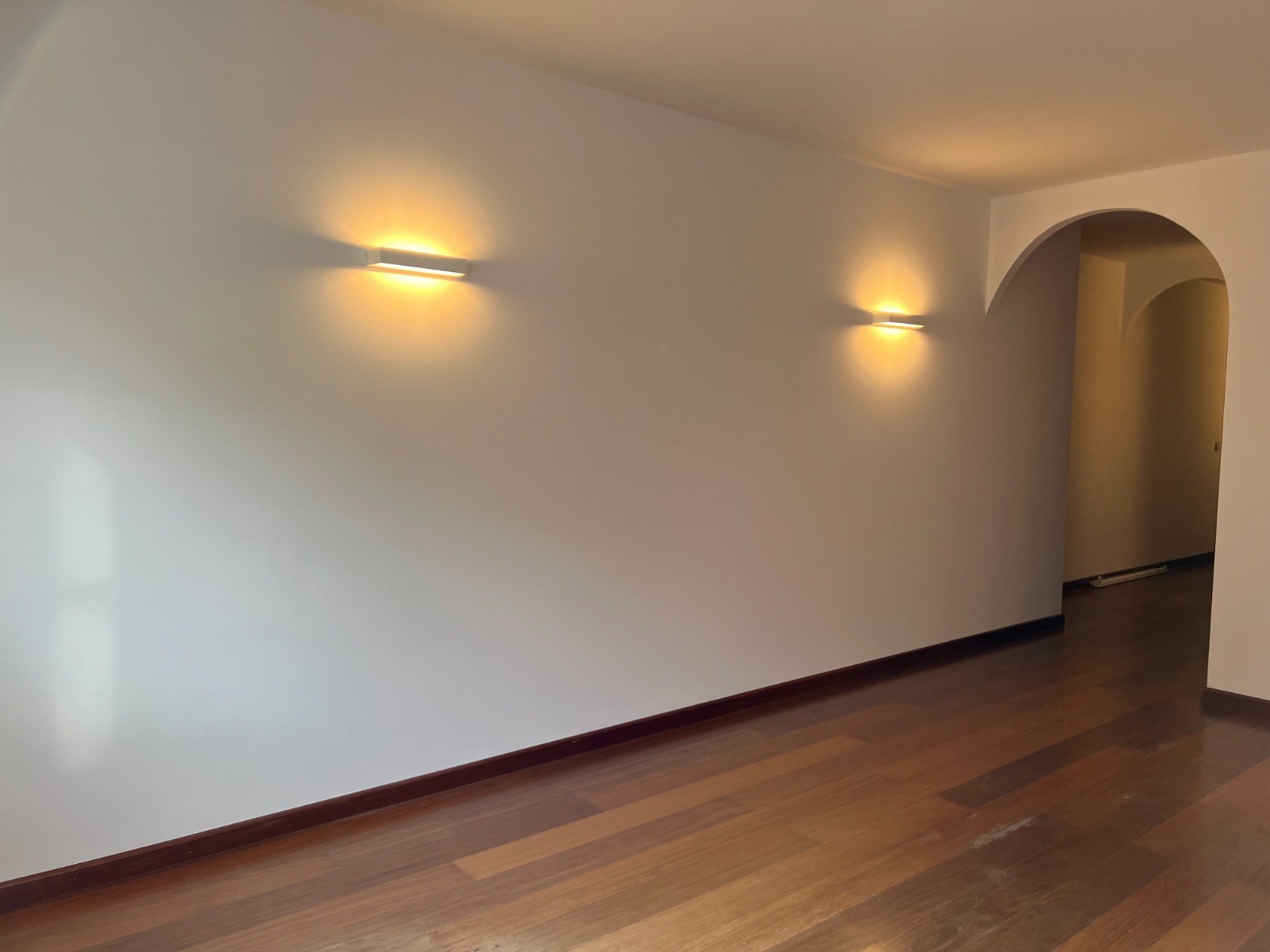 Apartment for rent with 4 bedrooms in Andorra la Vella with parking