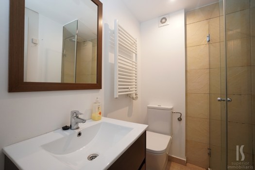 Studio à vente avec 1 chambre en Encamp avec parking