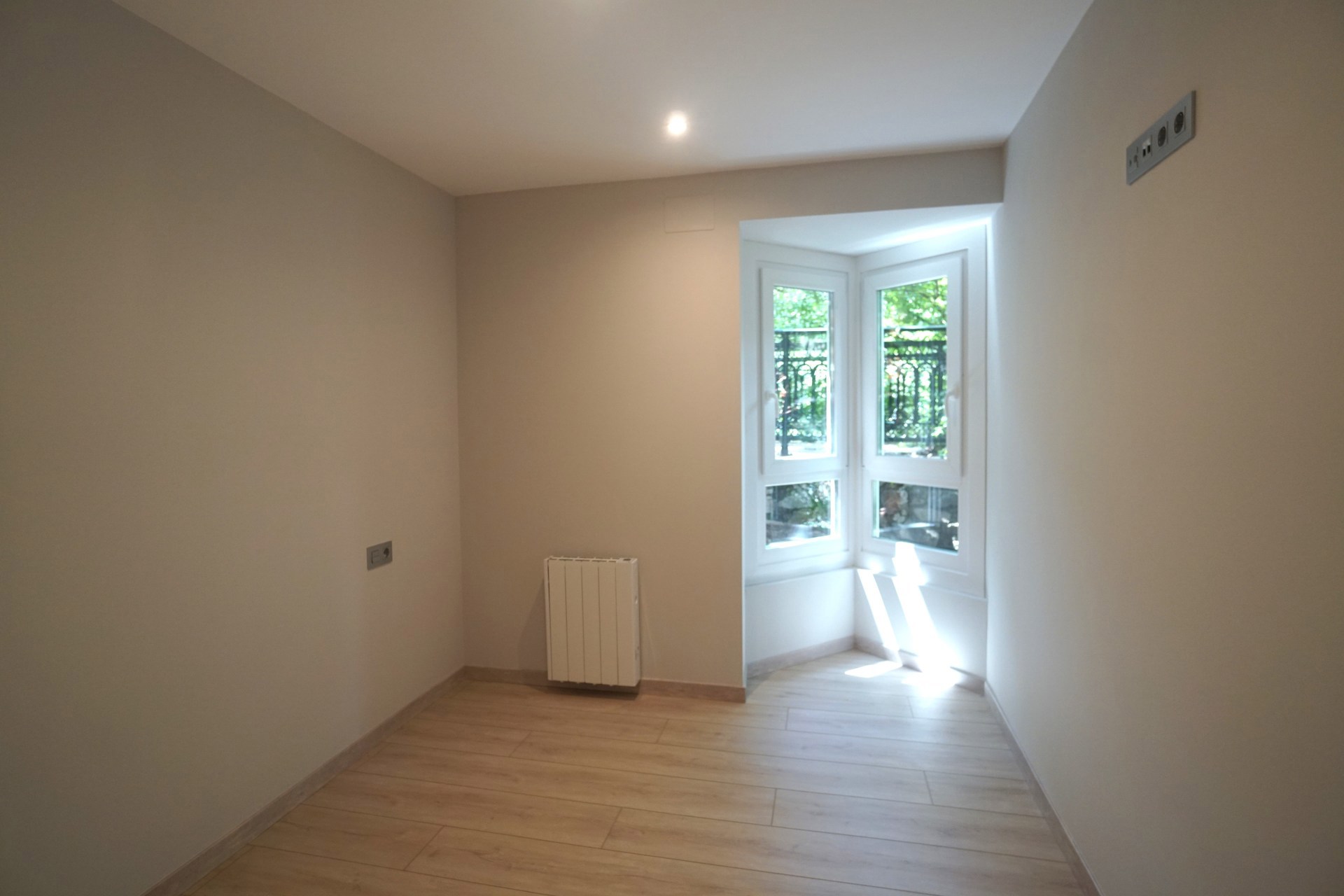 Dúplex en alquiler de 4 habitaciones en Escaldes-Engordany con parking