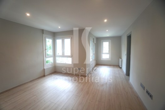 Dúplex en alquiler de 4 habitaciones en Escaldes-Engordany con parking