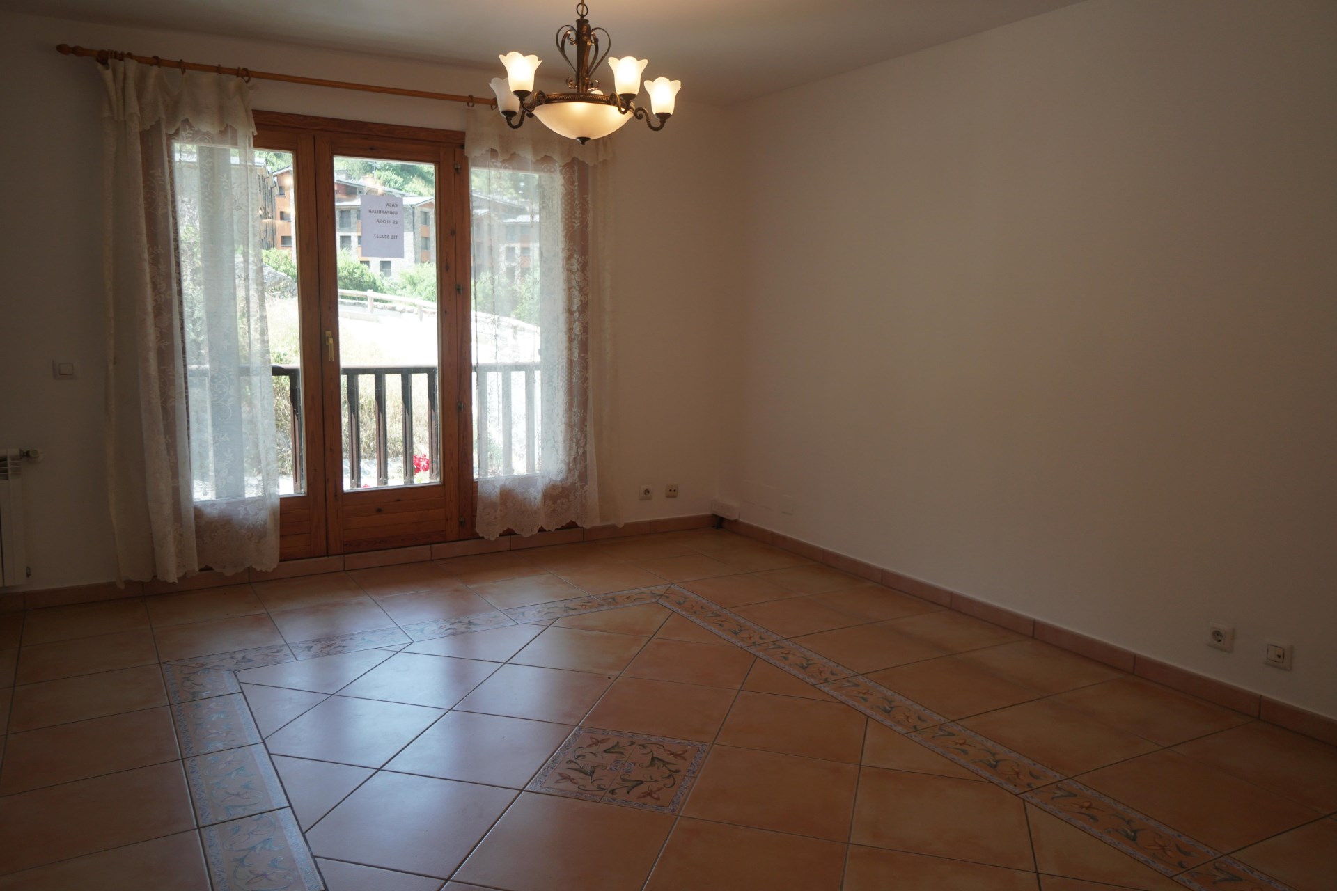 Chalet de alquiler en Canillo, 4 habitaciones, 264 metros