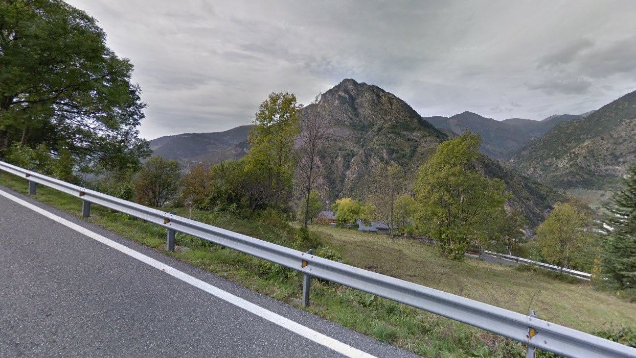 Land for sale in Nagol (Sant Julià de Lòria)
