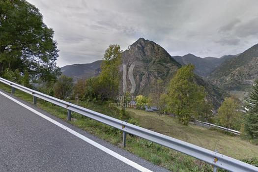 Terrain à vente en Nagol (Sant Julià de Lòria)
