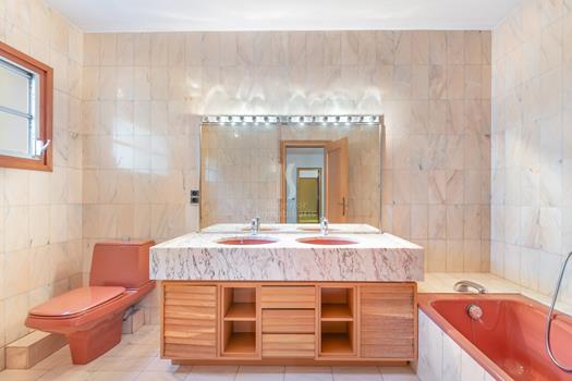 Maison à la vente avec 5 chambres en Sant Julià de Lòria avec terrasse et parking