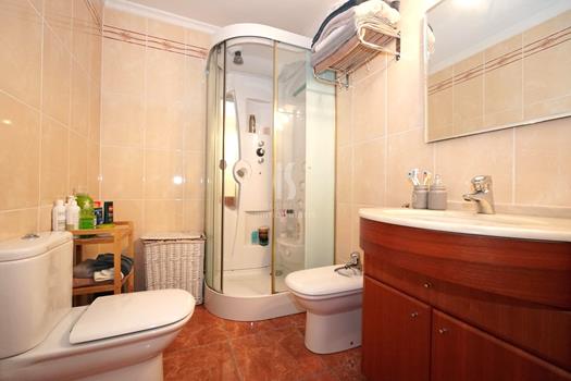 Maison à la vente avec 3 chambres en Sant Julià de Lòria avec terrasse