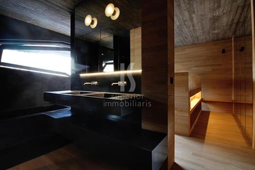 Dúplex en venta de 3 habitaciones en Ordino con terraza y parking