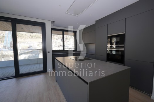 Apartament en lloguer de 3 habitacions a Escaldes-Engordany amb terrassa i parking