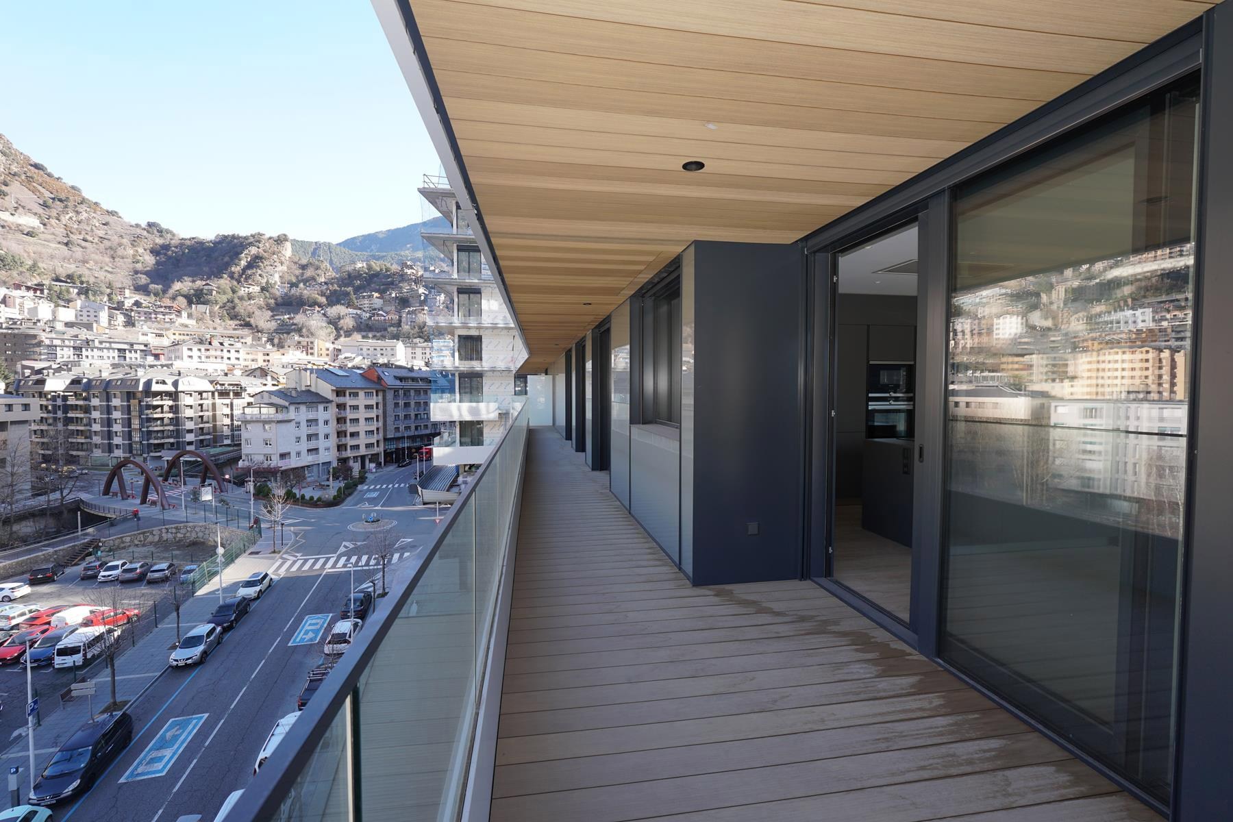 Appartement à location avec 3 chambres en Escaldes-Engordany avec terrasse et parking