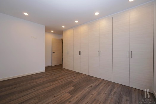 Appartement à location avec 3 chambres en Ordino avec terrasse et parking
