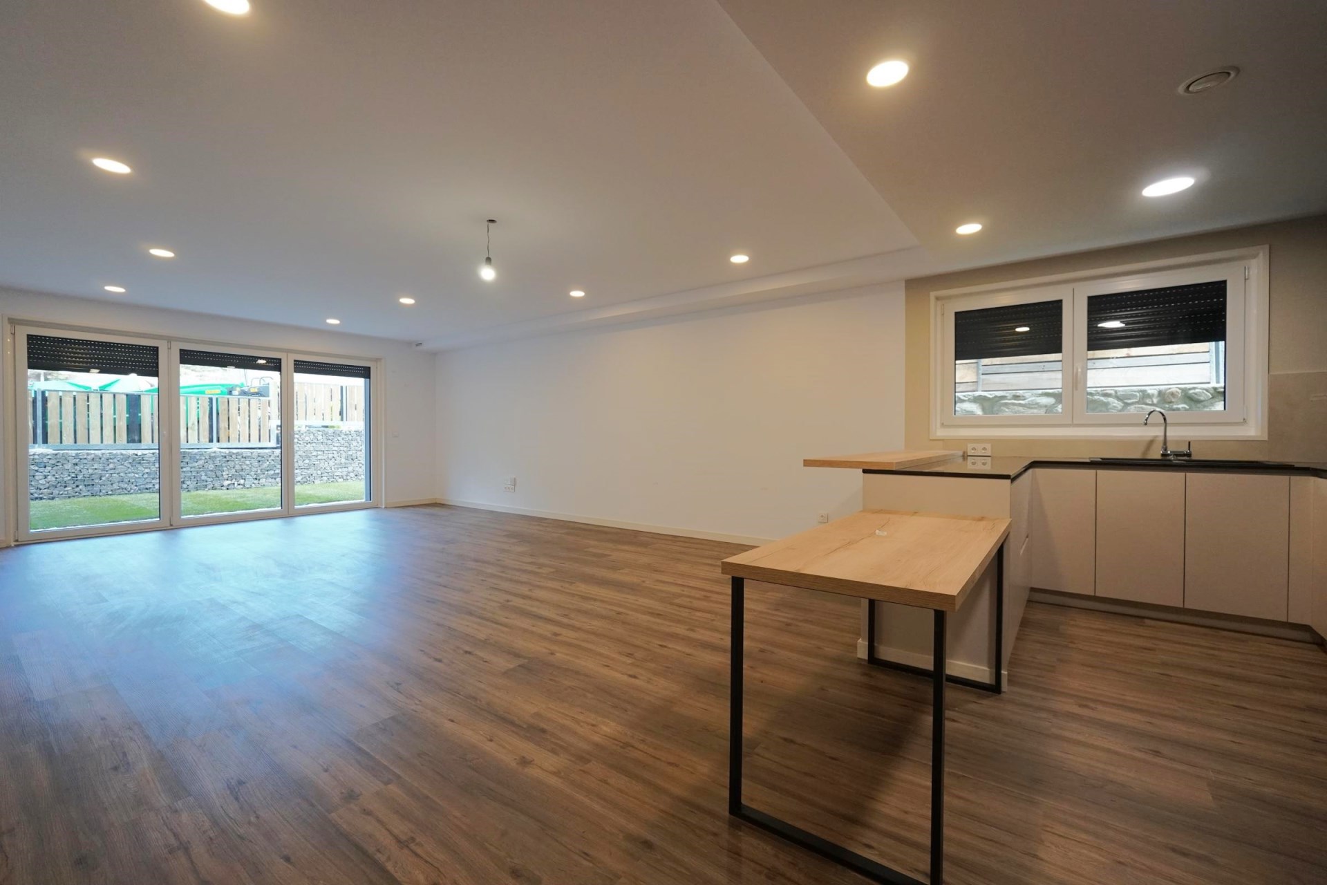Piso de alquiler en Ordino, 3 habitaciones, 145 metros