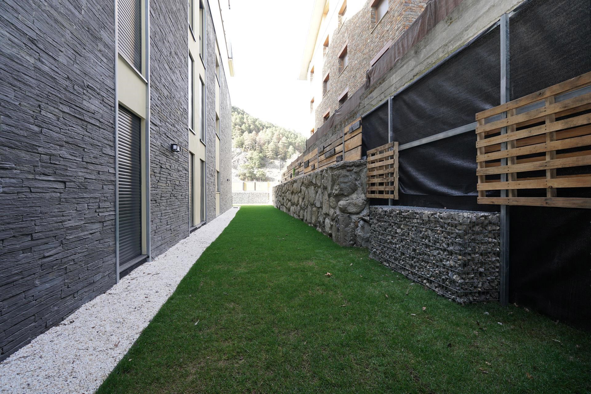 Piso de alquiler en Ordino, 3 habitaciones, 145 metros