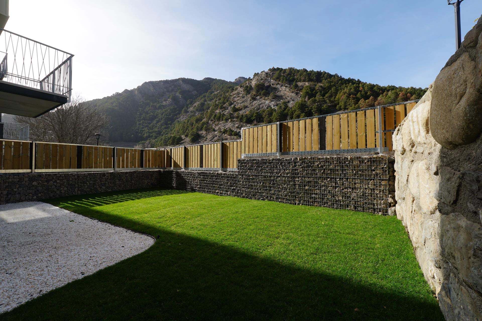 Piso de alquiler en Ordino, 3 habitaciones, 145 metros