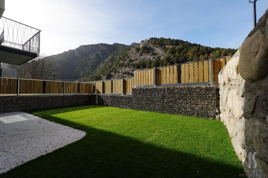 Apartment for rent with 3 bedrooms in Ordino with parking