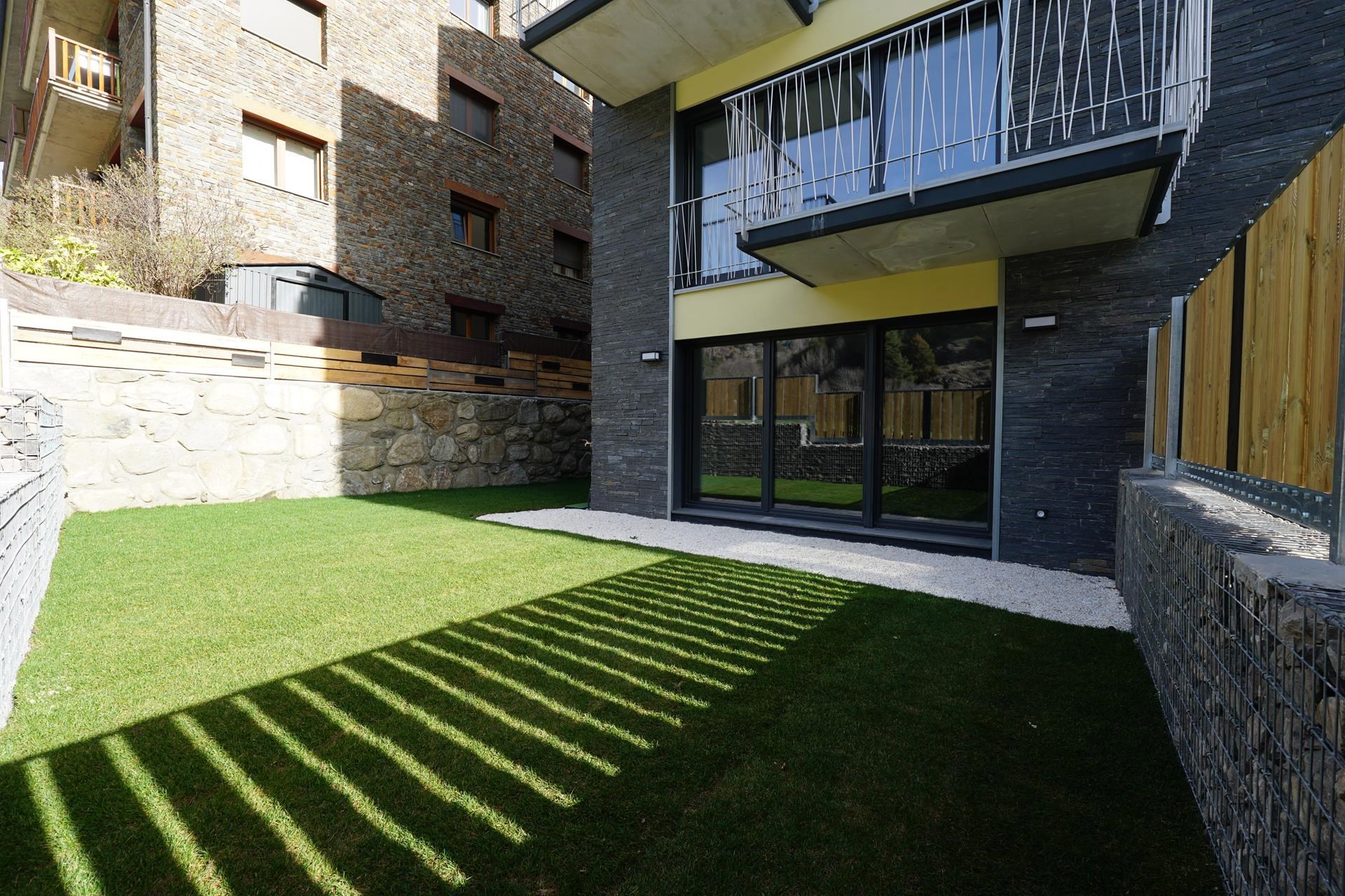 Piso de alquiler en Ordino, 3 habitaciones, 145 metros