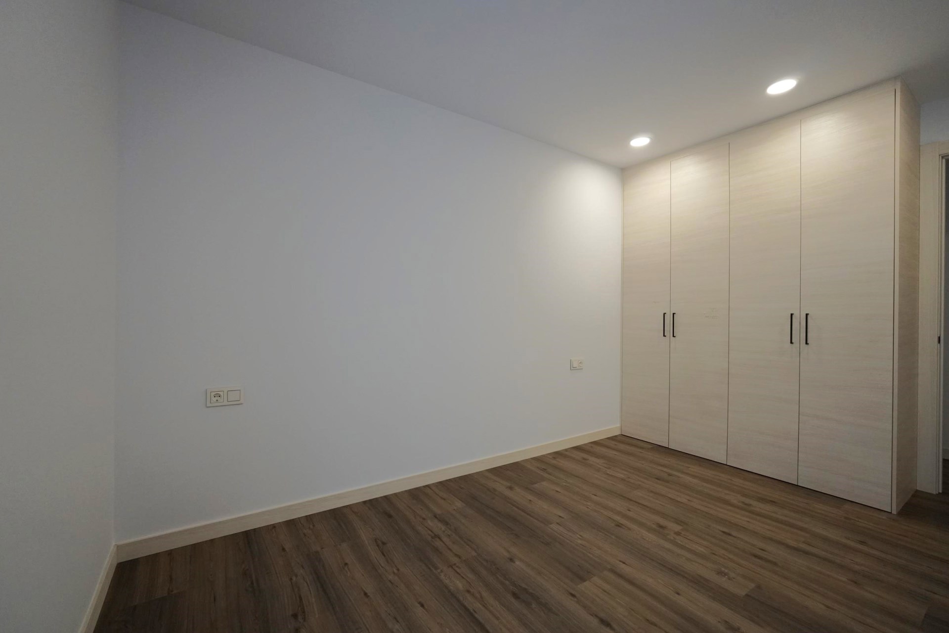 Piso de alquiler en Ordino, 3 habitaciones, 145 metros