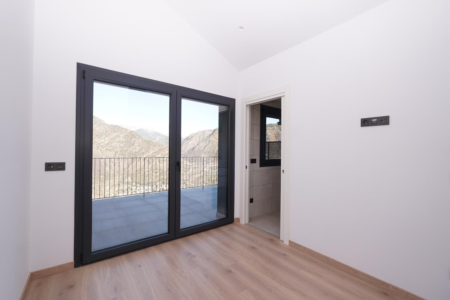 Xalet de lloguer a Andorra la Vella, 3 habitacions, 192 metres