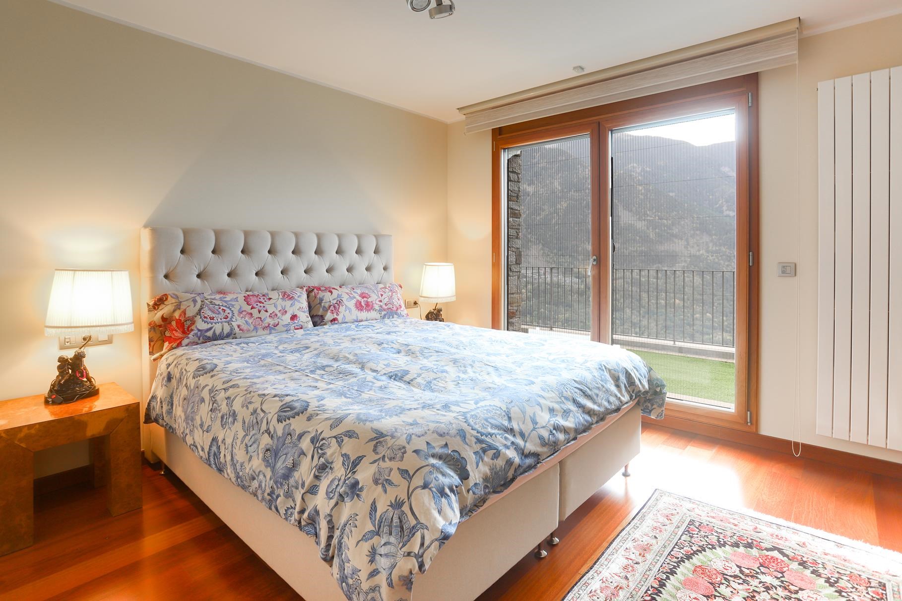 Piso de alquiler en Escaldes Engordany, 4 habitaciones, 319 metros