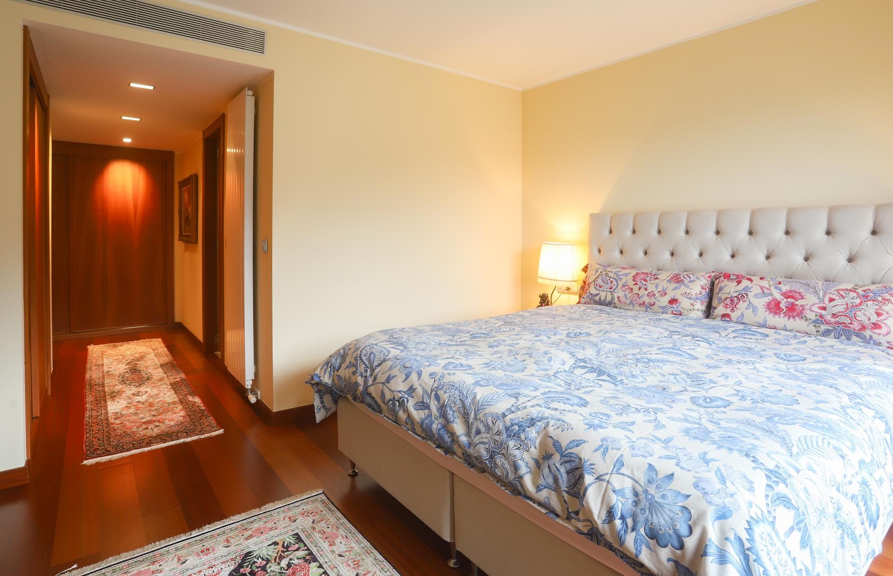 Piso de alquiler en Escaldes Engordany, 4 habitaciones, 319 metros