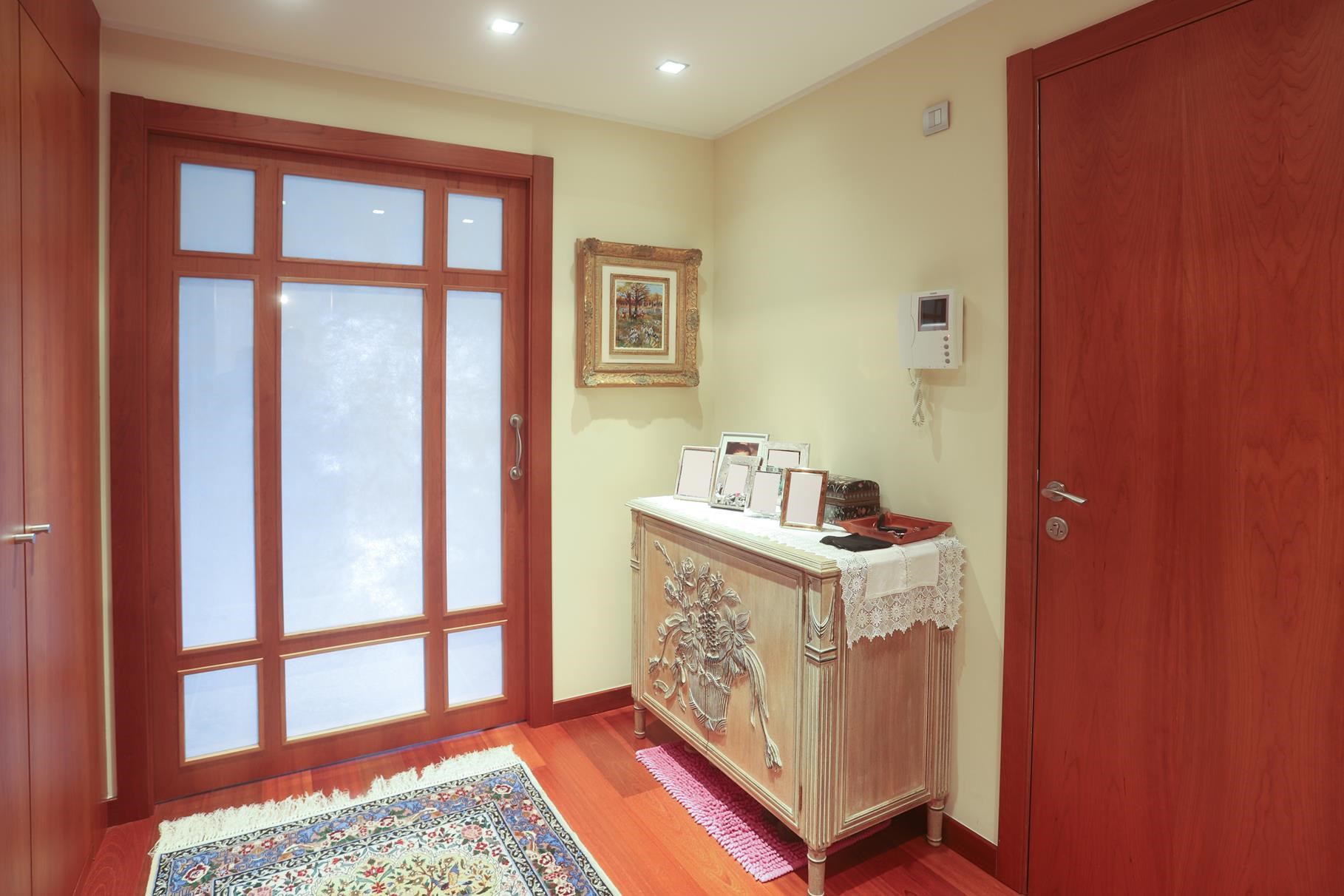 Piso de alquiler en Escaldes Engordany, 4 habitaciones, 319 metros