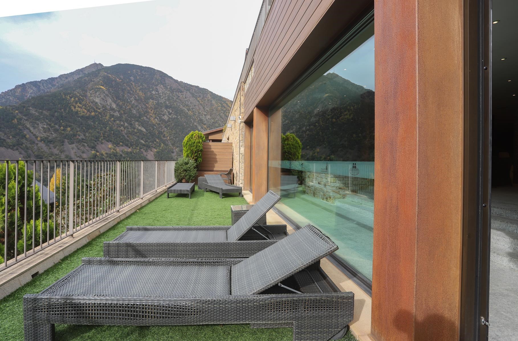 Piso de alquiler en Escaldes Engordany, 4 habitaciones, 319 metros