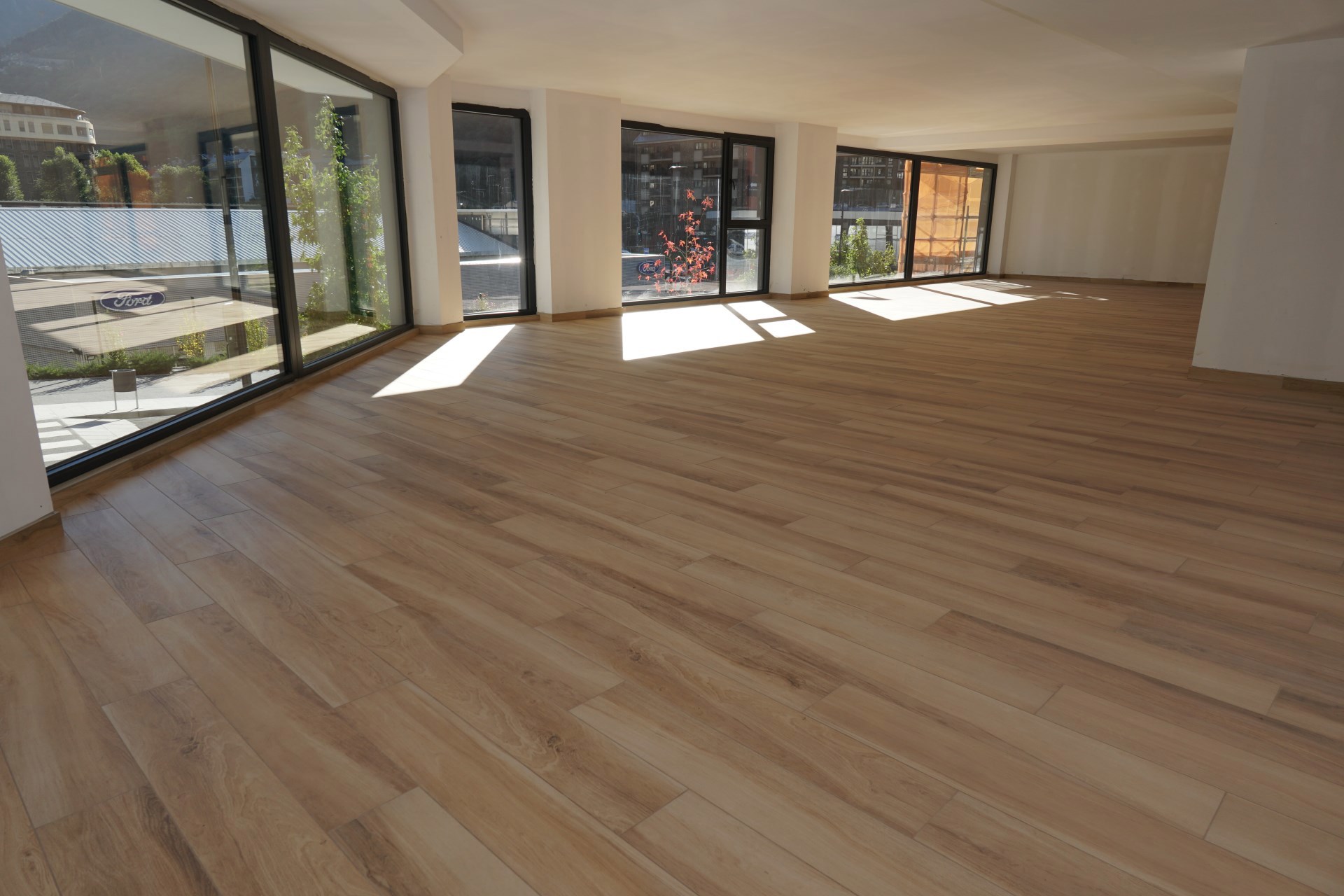 Oficina / despatx en lloguer a Andorra la Vella amb terrassa