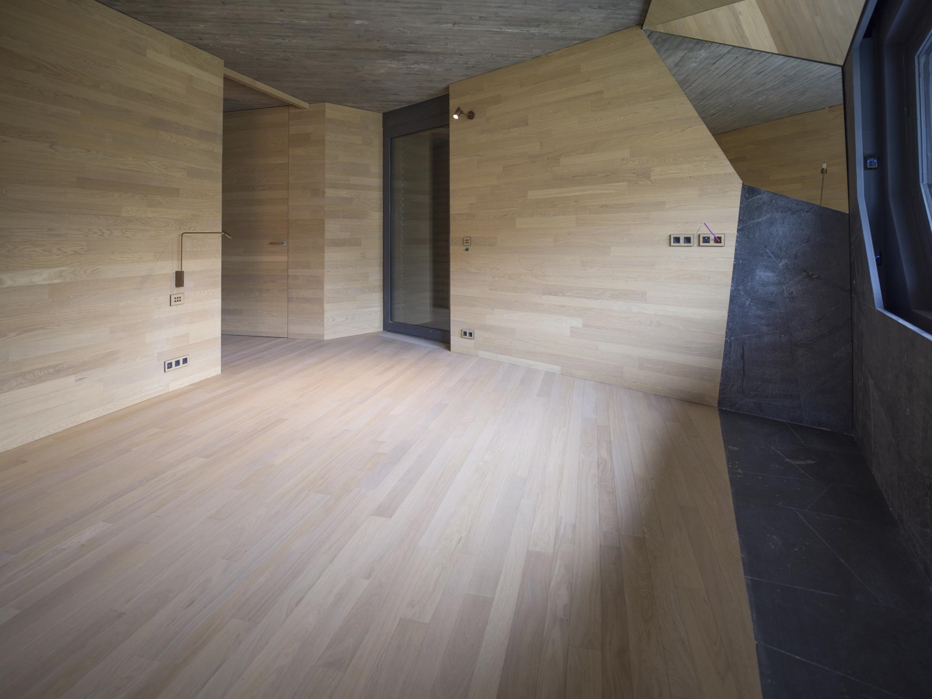 Apartament en venda de 2 habitacions a Ordino amb terrassa i parking